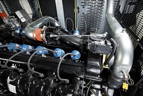 Газовый генератор Pramac GGW70G в кожухе — фото 10